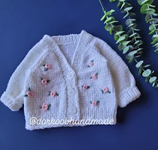 ژاکت گلدوزی شده یقه هفت